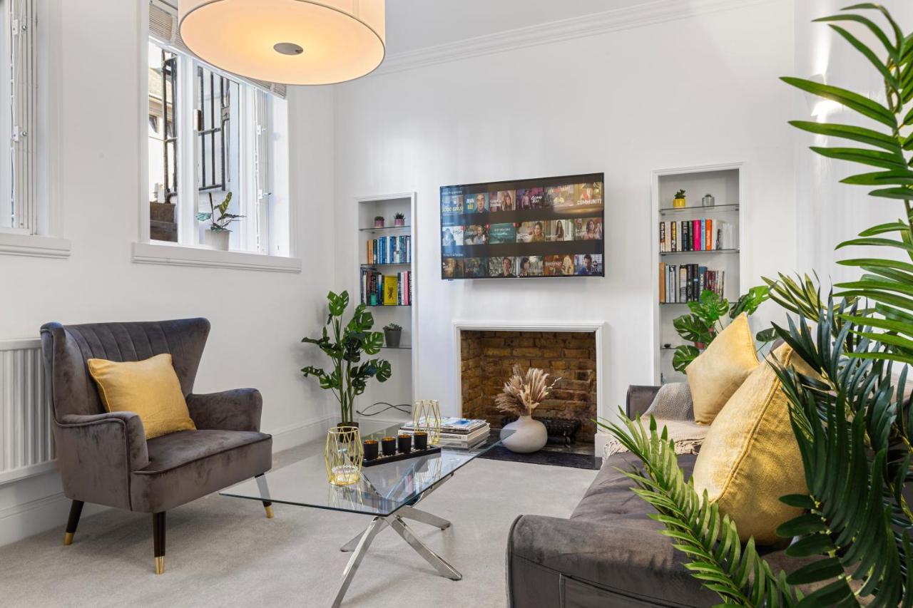 Apartmán Harrods 2 Bed Lux Flat W/Patio Londýn Exteriér fotografie
