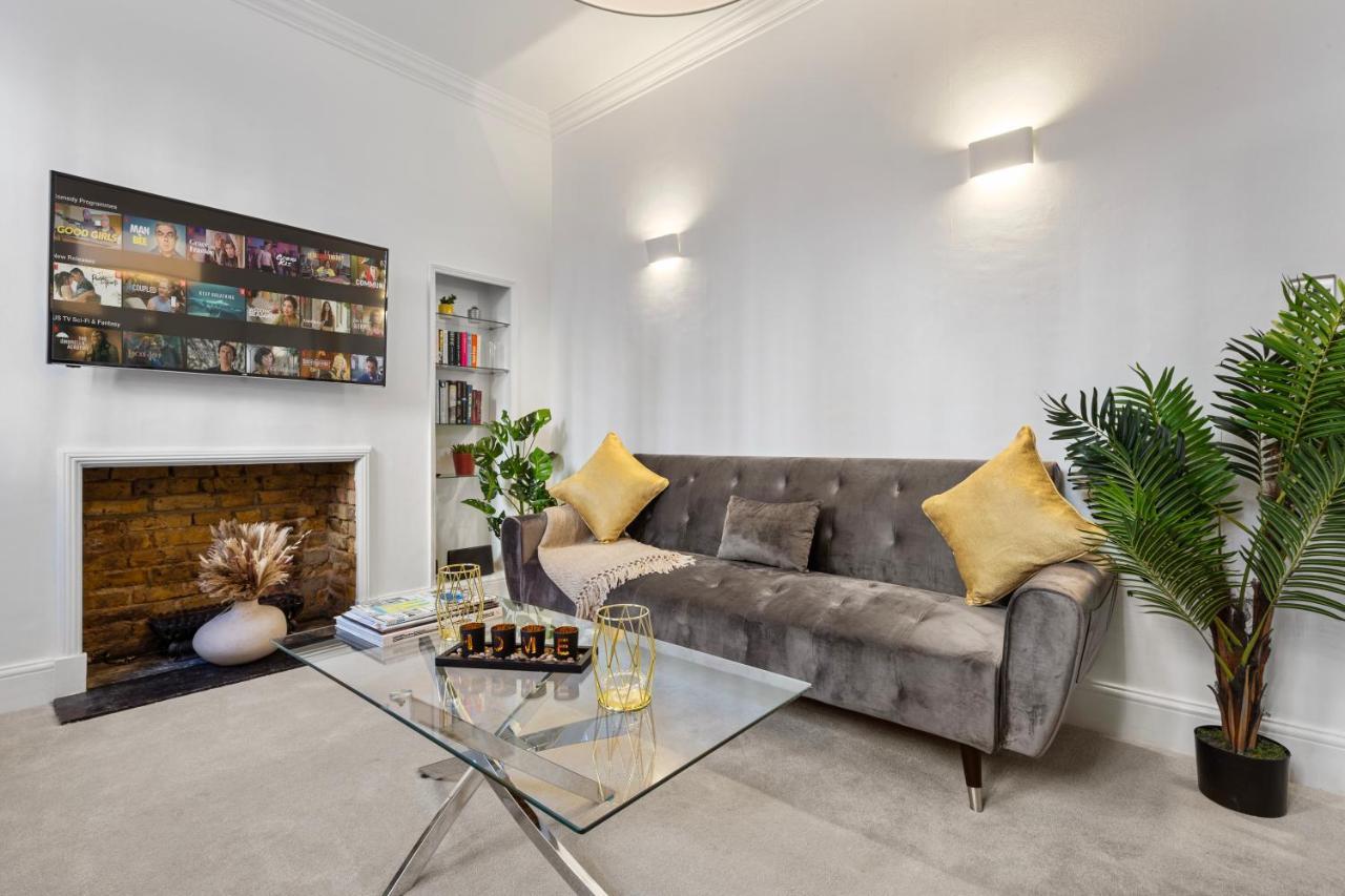 Apartmán Harrods 2 Bed Lux Flat W/Patio Londýn Exteriér fotografie